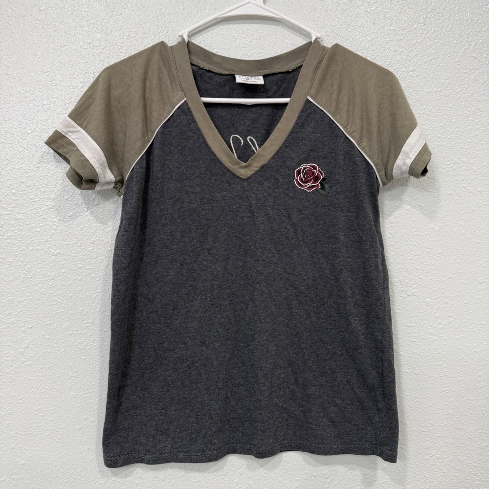 Empyre Womens Good Vibes Rose Raglan V-Neck T-Shirt Gray Green Small